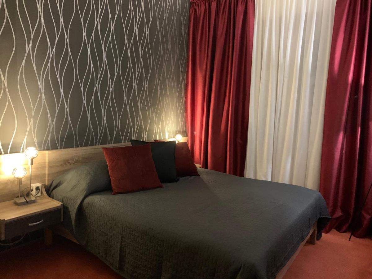 Gostisce Stari Grad Hotel Senozece Екстериор снимка